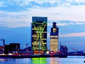 荷蘭照明新地標！荷蘭皇家KPN電信大廈的融景打造！